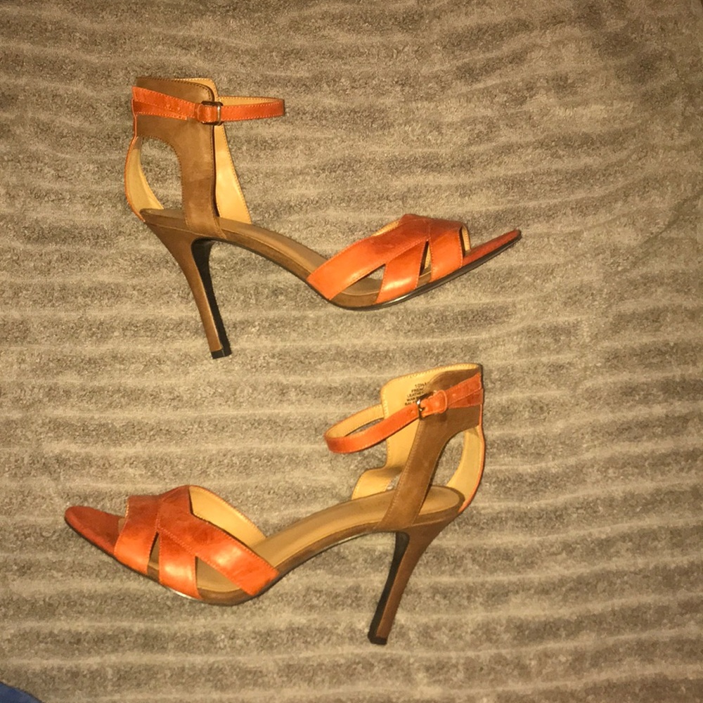 High heel sandals